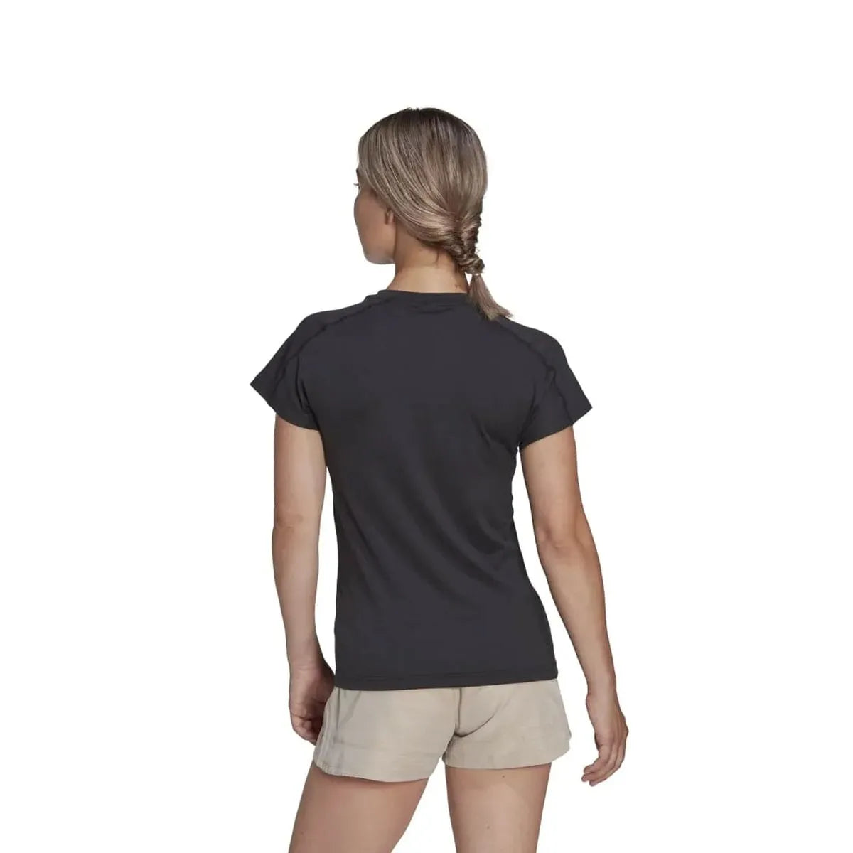 CAMISETA AEROREADY TRAIN ESSENTIALS CON CUELLO EN V